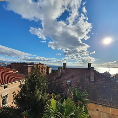3 Bedroom Mozart Opatija